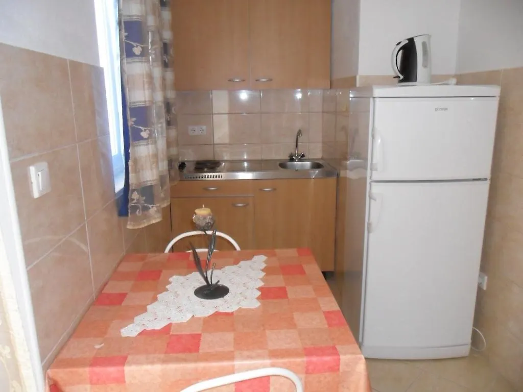 Apartment In Okrug Gornji With Seaview, Terrace, Air Condition, Wifi Trogir Croatia